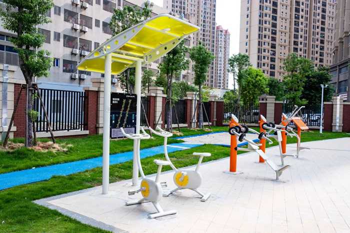 校园健身器材解决方案-广西壹号娱乐体育